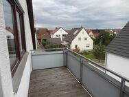 sofort frei, helle 2,5 Zi- Dachgeschosswohnung 76 qm Wfl. Balkon Garage Neu-Ulm-Burlafingen - Neu Ulm