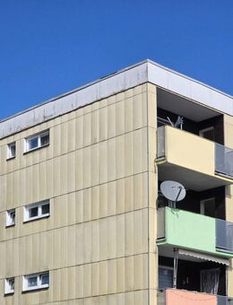 Ganz oben und mit Weitblick: Gut geschnittene 3-Zimmer-Wohnung in Altdorf - Altdorf (Bayern)