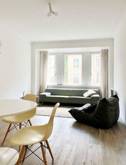 Klassik x Design: Kernsanierte Altbauwohnung im Stuttgarter Westen - Stuttgart