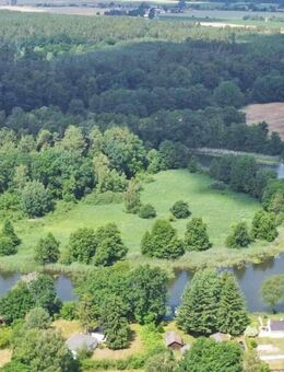 Zauberhafte Immobilie mit eigenem Steg und Bootshaus! - Fürstenberg (Havel)