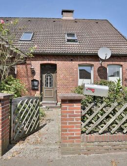 Rarität auf dem Land - Hof mit Pferdeboxen, Wohnhaus und großem Grundstück zur freien Gestaltung - Handorf