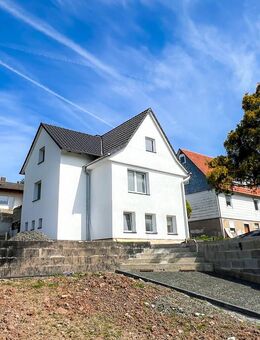 Ihr neues Zuhause mit Weitblick - Kernsaniertes Einfamilienhaus in ruhiger Lage von Helsa-Wickenrode - Helsa