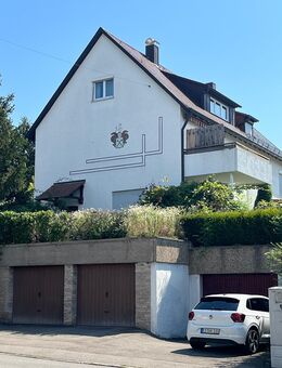 Großzügiges 1-2-Fhs. mit 2 großen Garagen und schönem Garten in guter Lage von Stuttgart-Luginsland - Stuttgart
