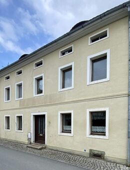 Kleines Stadthaus mit Geschichte - Bernstadt (Eigen)