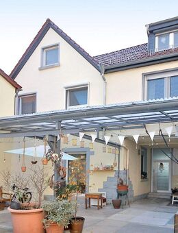 Viel Platz für Familie, Generationen & Ideen - saniertes Haus mit Charme in Hemsbach - Hemsbach