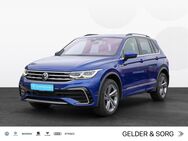 VW Tiguan, 2.0 TDI R-Line, Jahr 2022 - Schweinfurt