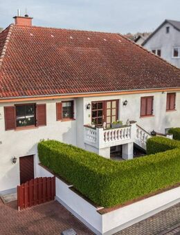 Exklusives Einfamilienhaus auf einer Ebene mit Wellnessbereich, Gartenparadies und Fernsicht! - Hadamar