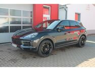 Porsche Cayenne S E3 Luft PDLS+ SHZ DAB Navi Kamera AHK - Großrudestedt