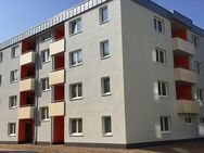 Barrierefreie 2-Raum Wohnung mit Einbauküche, Fahrstuhl und Balkon - Stralsund