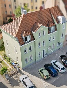 Umfangreich renoviertes, voll vermietetes Mehrfamilienhaus mit Vollwärmeschutz in Nürnberg-Schweinau - Nürnberg
