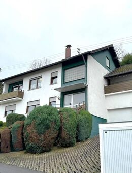 Großes Haus als Ein-/Zweifamilienhaus - Burgbrohl