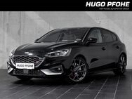 Ford Focus, 2.3 ST Styling-Paket EcoBoost Winter-Pkt, Jahr 2020 - Hamburg