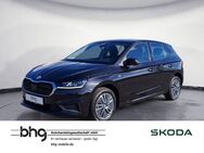 Skoda Fabia, 1.0 MPI Business LightAssist, Jahr 2023 - Rottweil