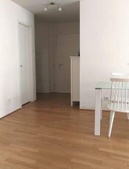 Schöne, helle 3 Zimmerwohnung in Stuttgart Vaihingen, Uni - Stuttgart