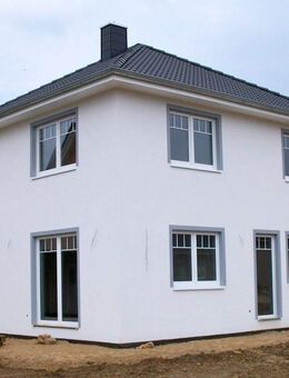 Grundstück mit einer Stadtvilla - Bad Freienwalde - Altranft - KfW 40 förderfähig - Bad Freienwalde (Oder)