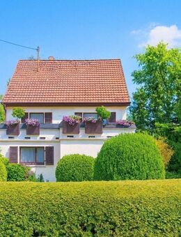 Repräsentativ wohnen - Freistehendes Einfamilienhaus mit viel Potenzial in begehrter Lage! - Böblingen