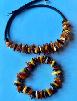 BERNSTEINKETTE UND ARMBAND NEU - Herten
