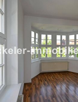 Wohnen & Vermieten - 3 Familienhaus mit vielen Möglichkeiten Hier ist Platz für Familie & Investment - Naumburg (Saale)