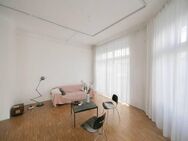 Erdgeschoss und Eckgebäude auf ca. 188 qm- viel Licht, 6 Zimmer mit EBK - Berlin