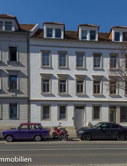 Mehrfamilienhaus mit 7 Wohneinheiten und einer Ladenfläche in Meißen - Meißen