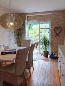 HEMING-IMMOBILIEN - 1 Haus = 3 Wohnungen jeweils mit Garten oder Terrasse - Oppenheim