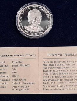 Münzen, 1 x 999er Silber dabei. 5 verschiedene, alle sehr schön, mit dem Sammelkasten aus Holz. - Berlin