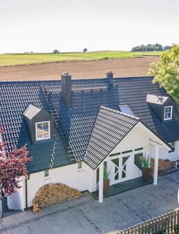 Weitblick & Wohngefühl - Großzügiges Einfamilienhaus am ruhigen Ortsrand - Tiefenbach (Landkreis Landshut)