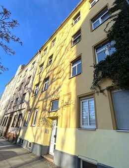 Sonnige Dachterrasse I moderne Einbauküche I Bad mit Badewanne I Abstellkammer - Dresden