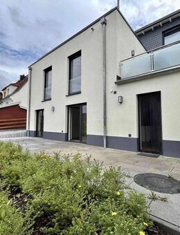 Jetzt mieten! Exklusive Terrassenwohnung in bester Lage! - Bad Hersfeld
