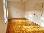 MODERNES SINGLE-NEST!!! Wohnung mit Parkett, EBK, Fußbodenheizung und Lift - Chemnitz