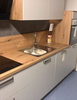 3-Raum Wohnung mit neuer Einbauküche in Sonneberg (zentrumsnah) - ca. 83 m² - Sonneberg