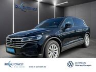 VW Touareg, 3.0 V6 TDI, Jahr 2023 - Werl