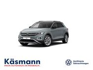 VW T-Roc, 1.5 TSI Style, Jahr 2023 - Mosbach