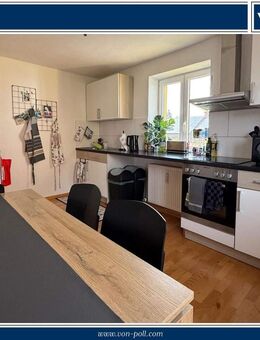 Modernisierte 2 Zimmerwohnung inkl. Einbauküche in ruhiger Siedlungslage - Gangkofen