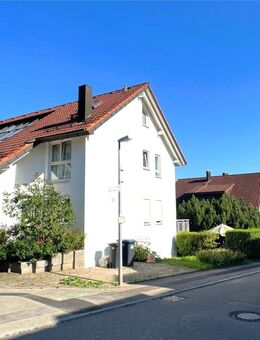 Großzügige Doppelhaushälfte mit Einliegerbereich und Wintergarten - Dettenhausen