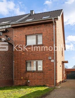 Sanierte Doppelhaushälfte in Brüggen mit ausgebautem Dachboden. - Kerpen (Kolpingstadt)