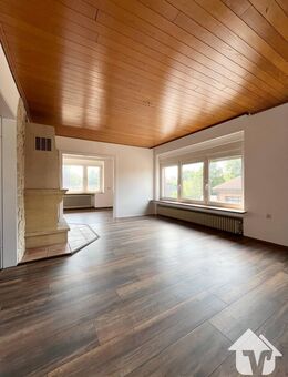 Lichtdurchflutete Obergeschoss-Wohnung mit Dachterrasse mitten in Haselünne! - Haselünne
