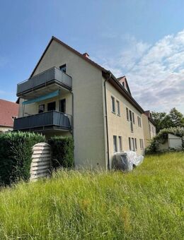 KAPITALANLEGER AUFGEPASST: Gepflegte Eigentumswohnung mit Terrasse und eigenem Garten zu verkaufen - Bremen