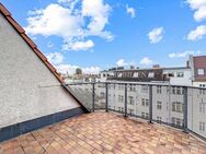 * Dachgeschosswohnung mit Terrasse und Potenzial: 3 bis 4-Zimmer!* - Berlin