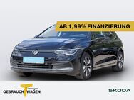 VW Golf, 2.0 TDI MOVE, Jahr 2023 - Bochum