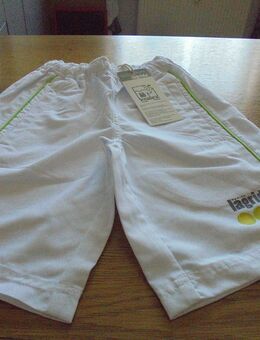 NEU: Kinder Sporthose Tennishose weiß Gr. 128 v. Lagrida - Plattling