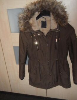 Top Jessica Jacke mit Pelz Gr 38 - Neunkirchen Zentrum