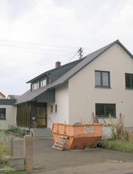 Teilrenoviertes Generationenhaus in Herbolzheim - Herbolzheim