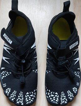 Barfuß Schuhe, Herren, Damen, neu, Gr. 42(41), abzugeben - Mallersdorf-Pfaffenberg