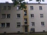 Helle geräumige 3 Zimmer Wohnung mit separater Küche - München