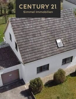 -Reserviert- Wohnen mit Weitblick - Sanierungsbedürftiges Haus auf Traumgrundstück - Deuerling
