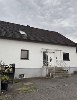 Ländlich gelegene 3-Zimmer-Erdgeschosswohnung mit großer Terrasse - Neunkirchen-Seelscheid