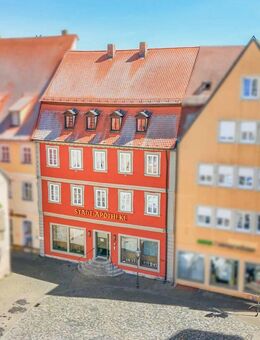 Schmuckstück in bester Lage: Die ehm. Stadtapotheke Gerolzhofen - Gerolzhofen