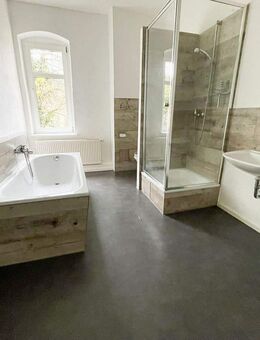 2-Raum-Wohnung mit Einbauküche in Randlage von Aue! - Aue