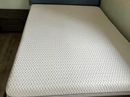 Bett Cadera inkl. Nachttisch, Lattenrost und Matratze - Quickborn (Landkreis Pinneberg)